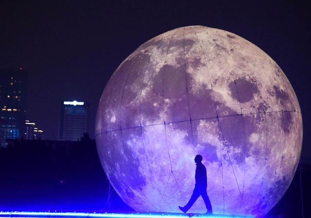 中国科学家研究人造月亮，原定2020年发射升空，为何后来没消息了
