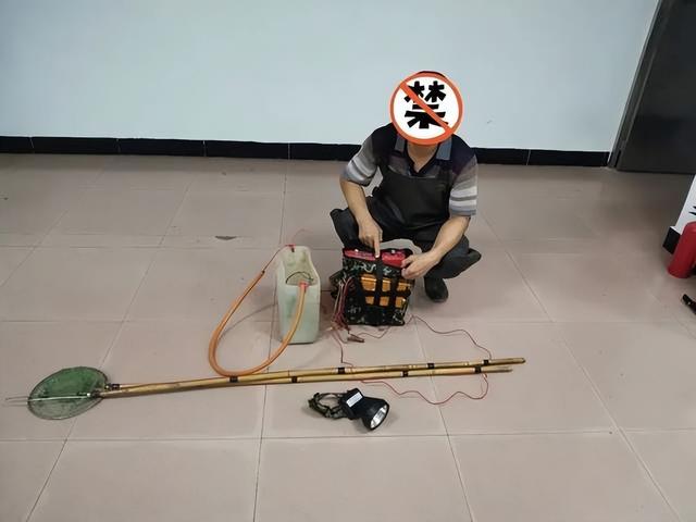 20年还未禁绝！长江支流发现多起电鱼案件，电鱼的危害究竟有多大