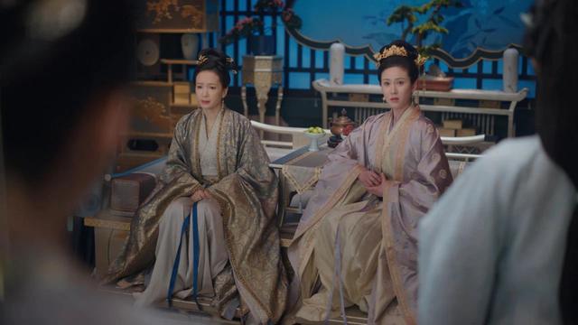 卿卿日常和卿卿我心有什么关系（别光顾着夸年轻女孩）(2)