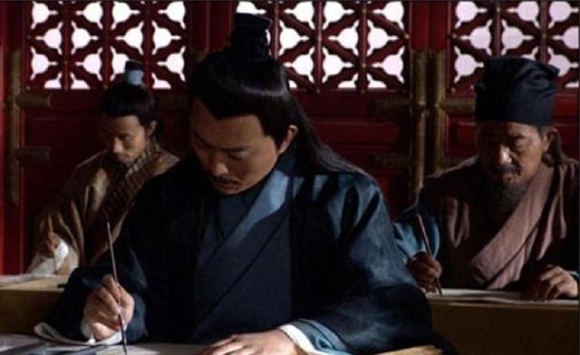 范进中举后发疯，被嘲笑至今讽刺至极，却没人关注他后来多厉害