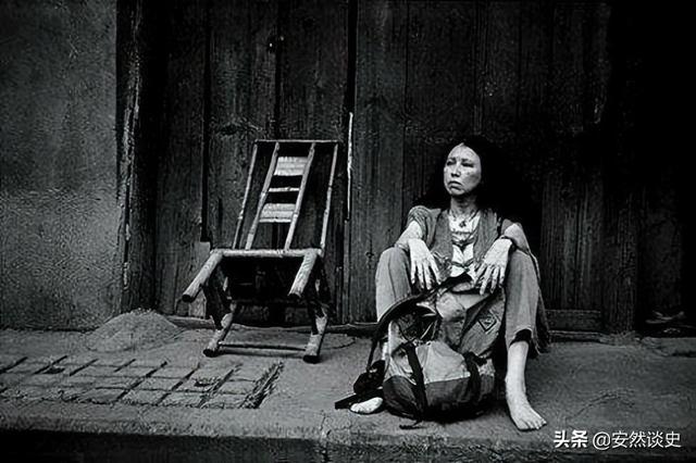 三毛真实的撒哈拉之旅：形同乞丐住垃圾旁，日用品靠捡，只剩爱情