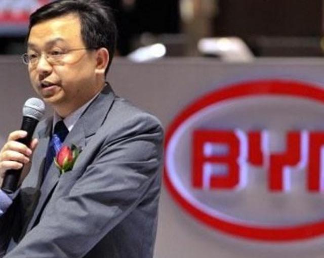 王传福：13岁丧父15岁丧母，嫂子卖嫁妆供学，今身价百亿不忘兄嫂