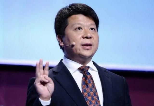 华为摊牌了，不会自建芯片工厂，被张忠谋说对了？
