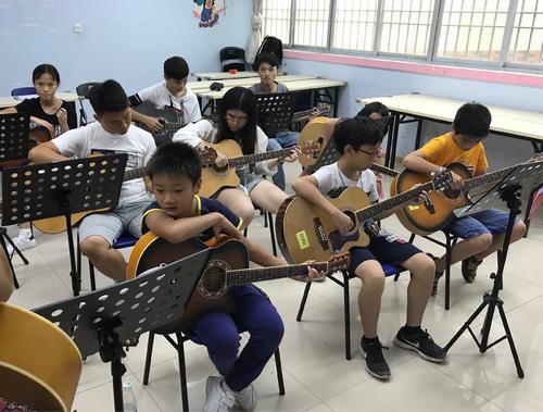 江小白创始人陶石泉：从身无分文到身价破亿，又为何销声匿迹？