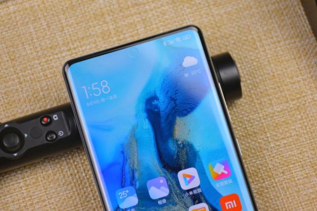 从6299元跌至3839元，12GB+512GB，120W快充旗舰无奈售价大跳水