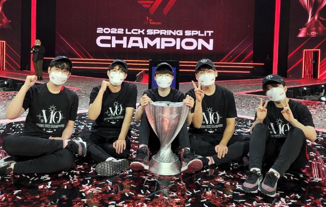 MSI小组赛抽签情况：G2要打8场比赛！RNG遇到老对手