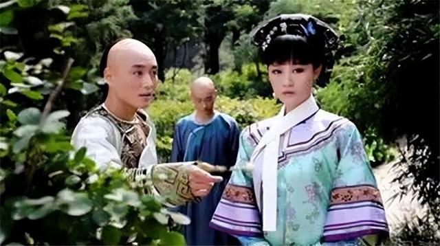 甄嬛传：眉庄葬礼上浣碧一个行为，让甄嬛一下子起了灭了她的心思