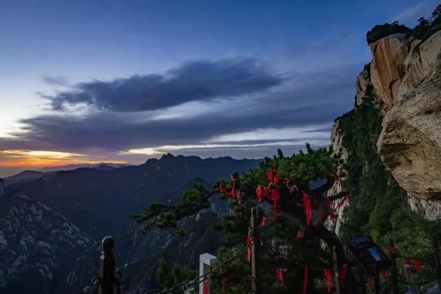 傳奇華山 | 這是一塊會講故事的石頭