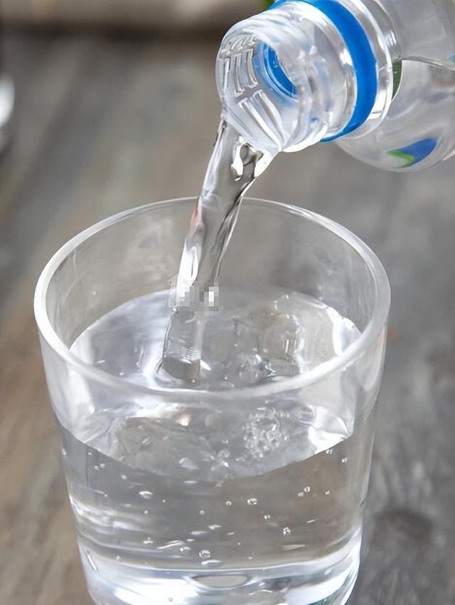 只喝烧开的自来水，不喝桶装水、矿泉水，身体会怎样呢？