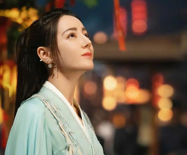 “绝世男鲛人”别硬演，有人是惊艳时光，有人却成了“灾难现场”