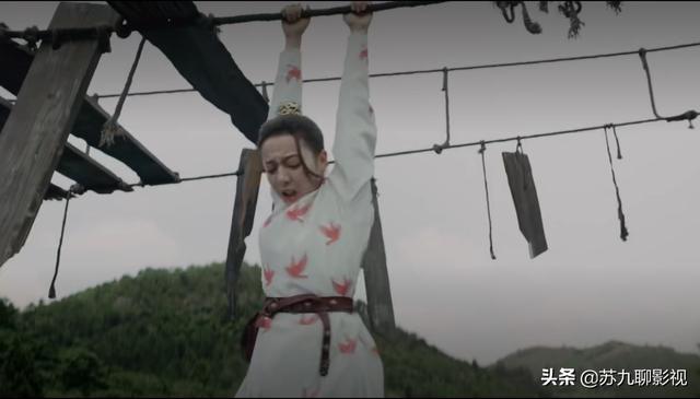 官媒点评《且试天下》剧组虐马事件，另外两部剧的求生欲堪称典范