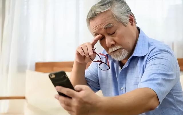 血液不通畅怎样调理？医生：若常喝，或有助血管通畅
