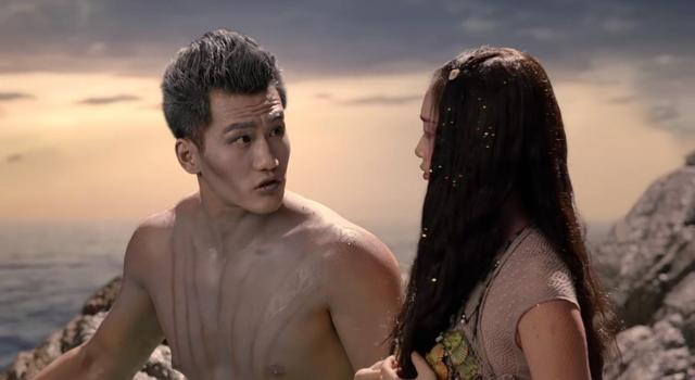 “绝世男鲛人”别硬演，有人是惊艳时光，有人却成了“灾难现场”