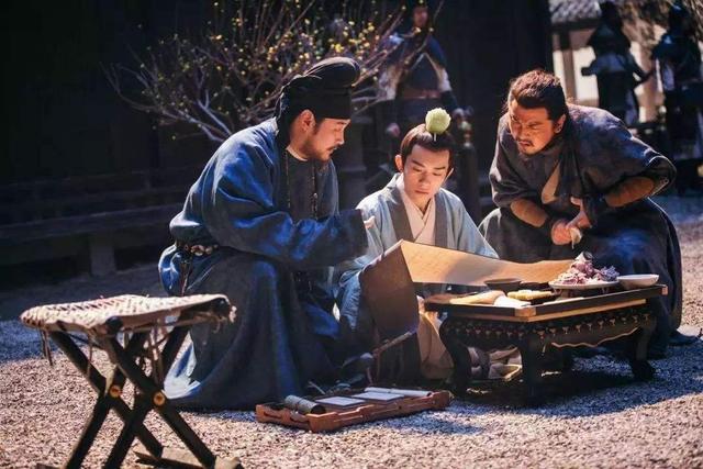 5年翻拍影视剧超10部，全是顶级大制作，金庸最大的对手来了