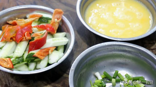 春天干燥易上火，建议多吃8种降火食物，做法简单营养，特别好吃