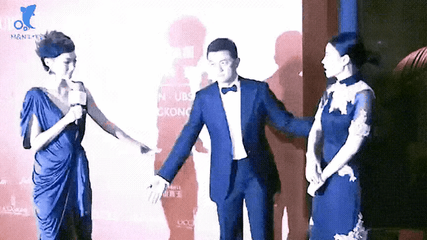 51岁李亚鹏再当爸！王菲“满脸的嫌弃”成全了老李“双重的幸福”