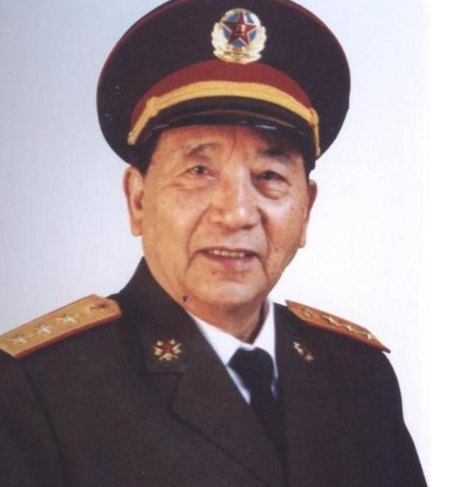 秦基伟之子秦天：老山轮战身先士卒，让“世界第三强国”尝到厉害