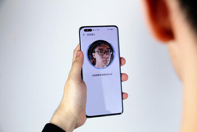 荣耀Magic4 Pro：性能、影像、安全，一部几乎做到面面俱全的旗舰