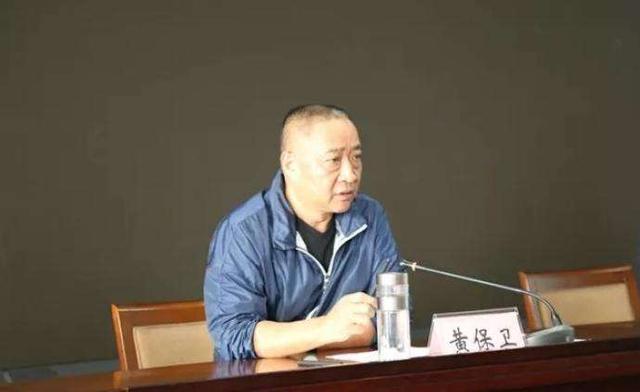 2013年郑州“皇家一号”覆灭，出动上千警员，抓获260多名嫌疑人