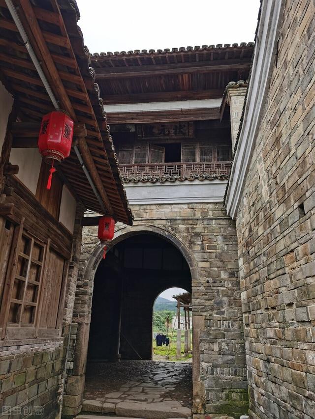 林芝展成装饰工程