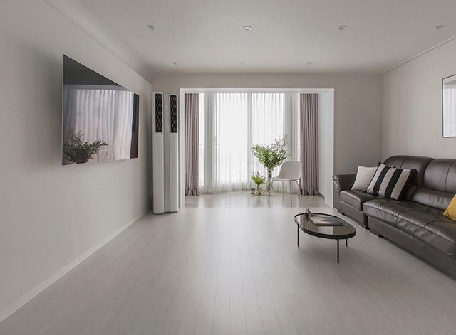 95㎡花了20万简装,铺个地砖刷个白墙,一人居住足够幸福了_装修建材