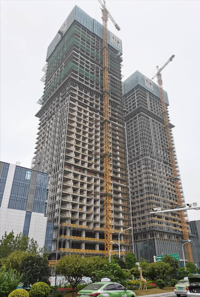 安徽合肥在建超高地标——由祥源城引领，恒大宝能摩天项目成遗憾