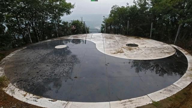 探訪三國古戰場，雨中登牛頭山，觀天下第一山水太極