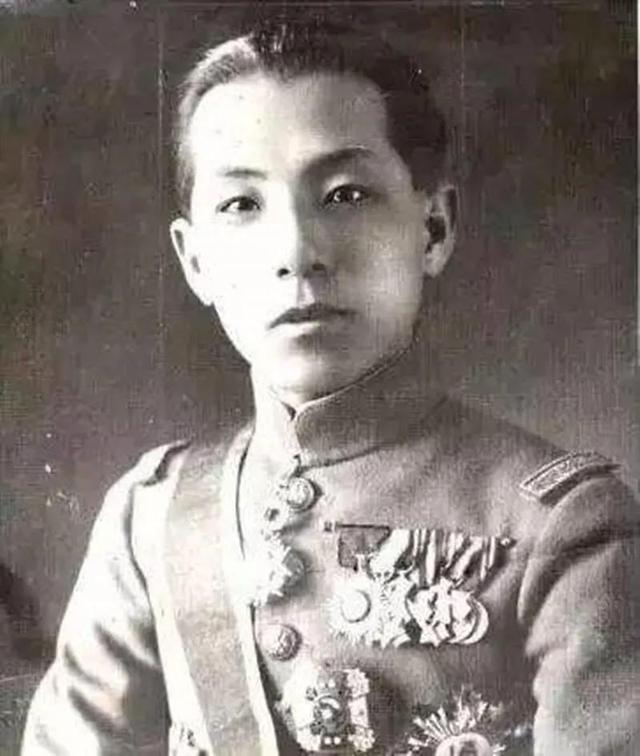 1960年，周总理秘密给张学良送去一封信，只有十六字，却蕴含深意