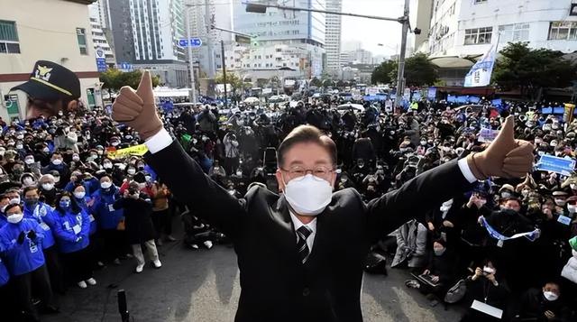 朴槿惠被判22年，文在寅却在卸任前释放她，为何尹锡悦也要拜会？