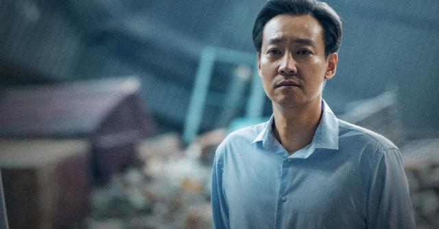 《人世间》背后故事：殷桃自扇耳光吓坏小演员，黄小蕾受伤不喊停