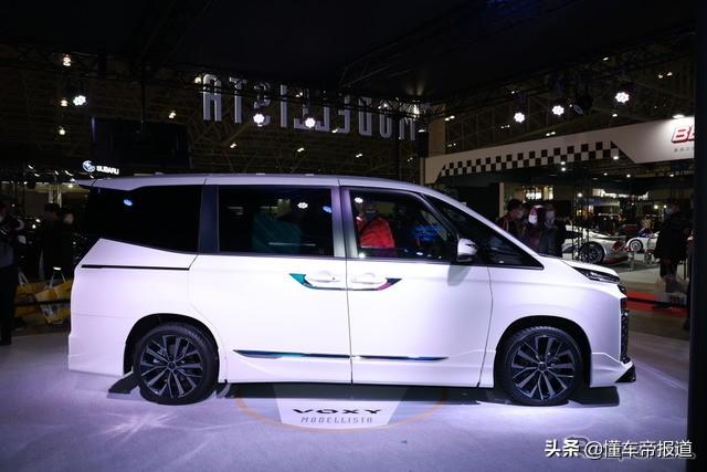 新车 | 油耗4.3升，价格仅赛那一半，丰田廉价MPV Noah来国内能火吗