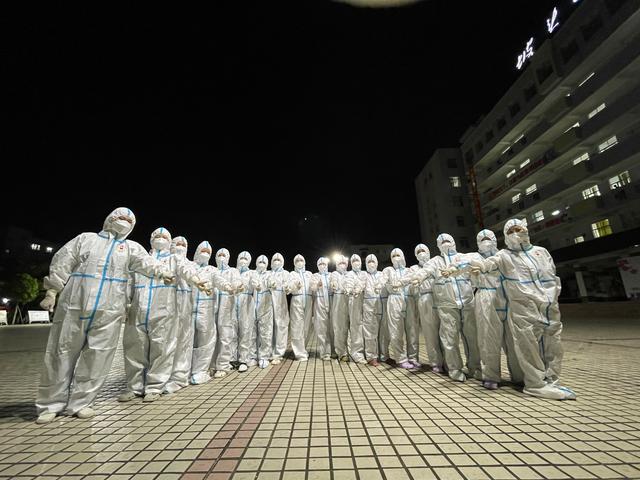 身着白衣，心有锦缎——湛江市第一中医医院抗疫日记