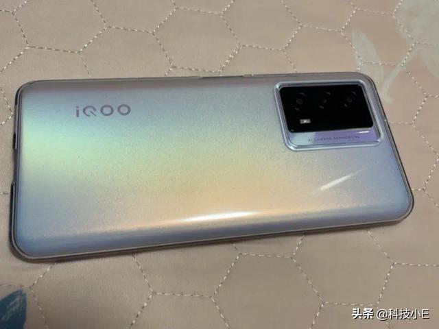 iQOO真香千元机，跑分56万+满血版LPDDR5+5000mAh，售价不到1500-第3张图片-9158手机教程网