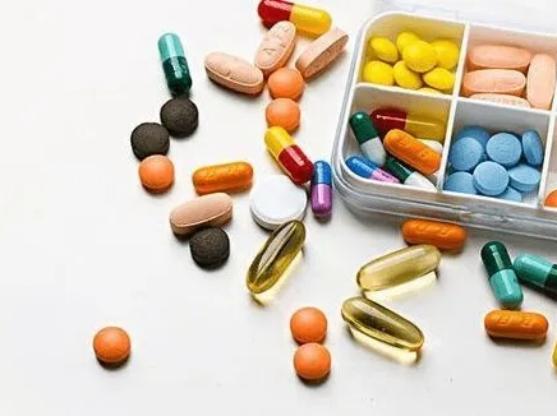 8种营养保健品，哪些才是老年人该真正补充的？看懂不花冤枉钱