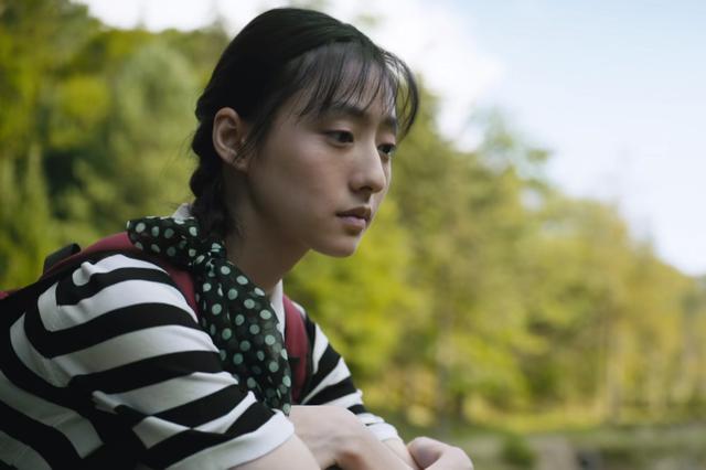 《人世间》蔡晓光和冯玥“虚伪的父女情”，讲透了再婚家庭的算计