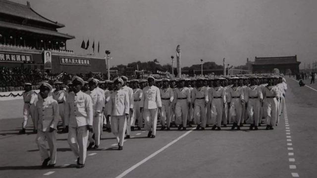若没有朝鲜战争，1950年就能一举解放台湾？毛主席是如何分析的