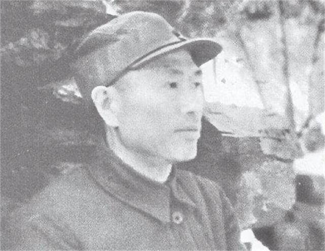 抗美援朝，中央决定调黄永胜司令入朝，林彪却说：我要换一个人上