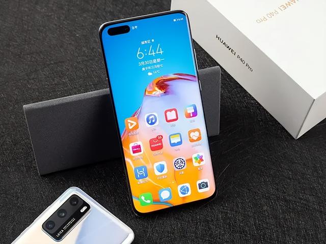 2022年了，但我还在用着华为两年前发布的手机P40 Pro？