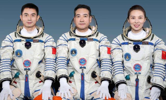 神舟十三号计划4月回家，东风着陆场2万km²，如何快速找到航天员