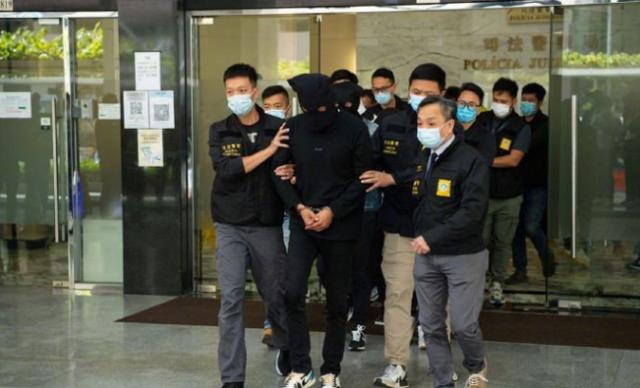 除夕前夜，又一女星百亿富豪老公被捕！昔日黑道公主梦碎前半生