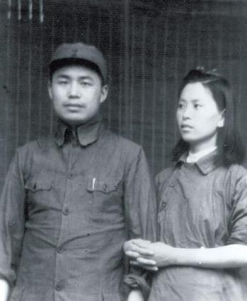 1978年李云龙原型去世，离婚惊动中央，临终遗愿前妻不准参加葬礼