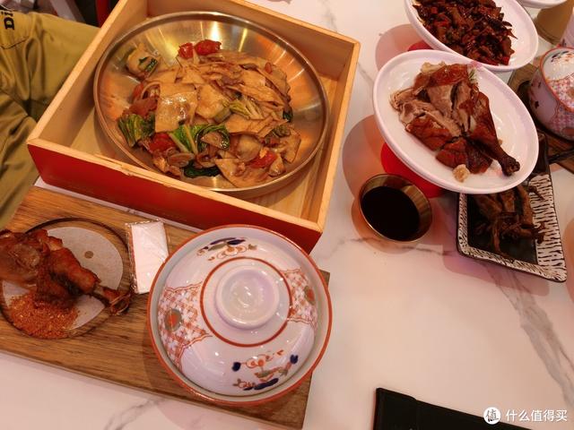 旅行就要邊走邊吃：舌尖上的昆明，盤點我在昆明吃到的各種美食