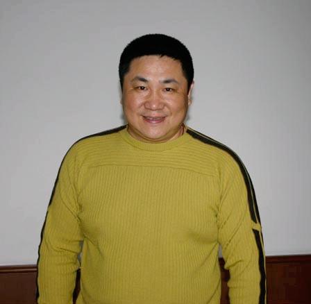 “甩掉”赵本山自己开公司，收乔杉为徒，刘流是如何走到今天的？
