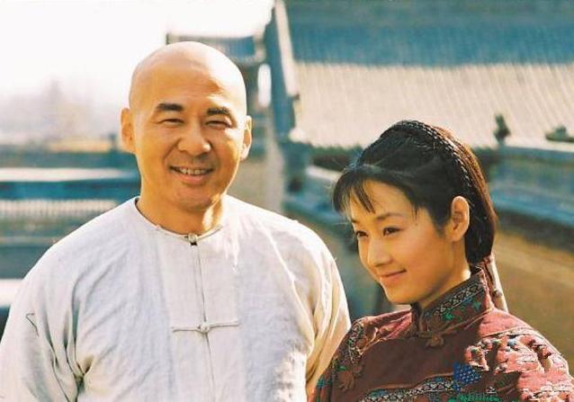 接烂剧、装少女、敷衍观众，这些曾经的好演员，也为“钱”折腰了