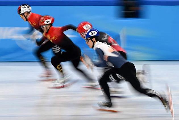 惹争议！韩国速滑名将12字发文称赞中国，遭韩国万条评论炮轰