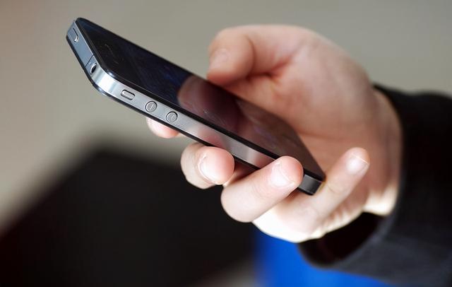 实名购买的手机卡，不缴费也不注销会怎样？网友“后悔知道太晚”