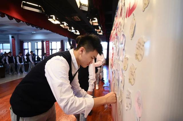 高考倒计时100天！长春这7所高中百日誓师大会现场曝光