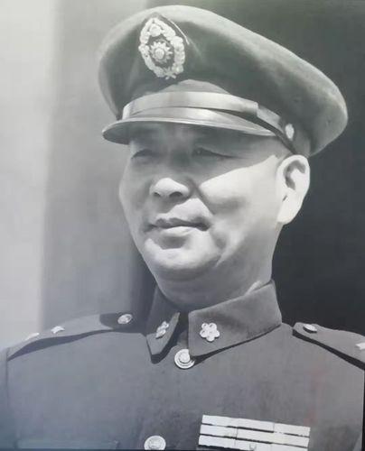 1977年胡琏猝死，死前画过老家地图，儿子披露：他晚年不敢提粟裕