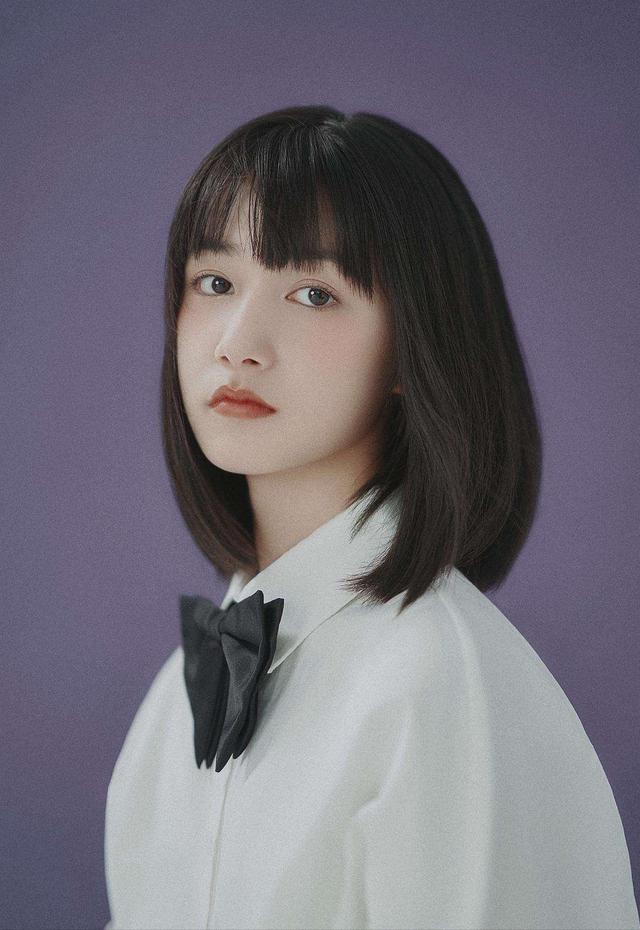 10朵“00后小花”就位，谁能成为新版国民妹妹？各有各的“门道”