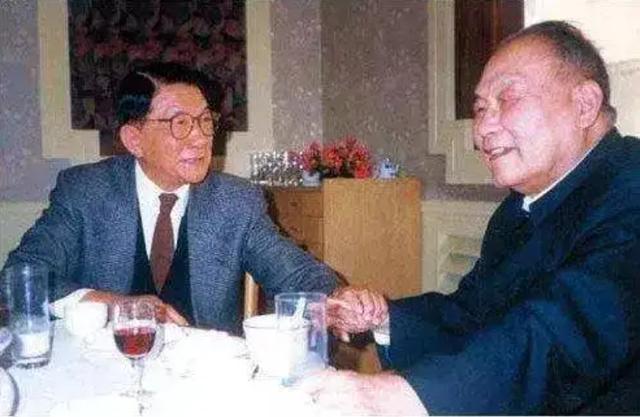 建国后，熊向晖从事外交工作，谈及毛主席的风范：我一生难以忘记